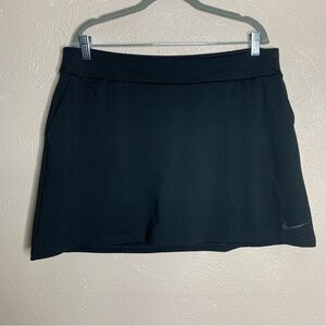 Nike dri fit golf skirt black